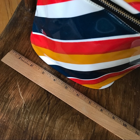 Colorful vintage vinyl zip bag w shoulder strap - Picture 10 of 13